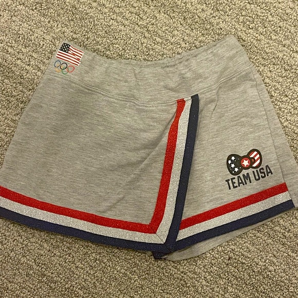 Cute Hello Kitty TeaM USA Olympics Skirt with Shorts Size 7 - Picture 1 of 1